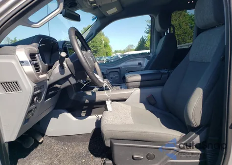 2023 Ford F150 Lightning Pro z USA, uszkodzony, nr VIN 1FTVW1EL5PWG35266